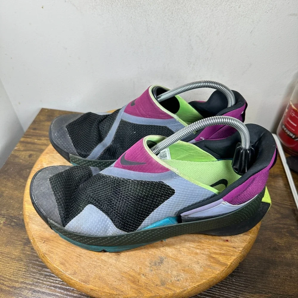 Nike Go FlyEase Mens 11 Black Berry Lime Hands Free Sneakers CW5883-004